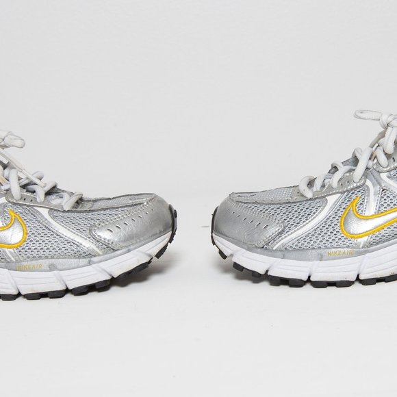 Nike Livestrong RARE - Picture 11 of 12